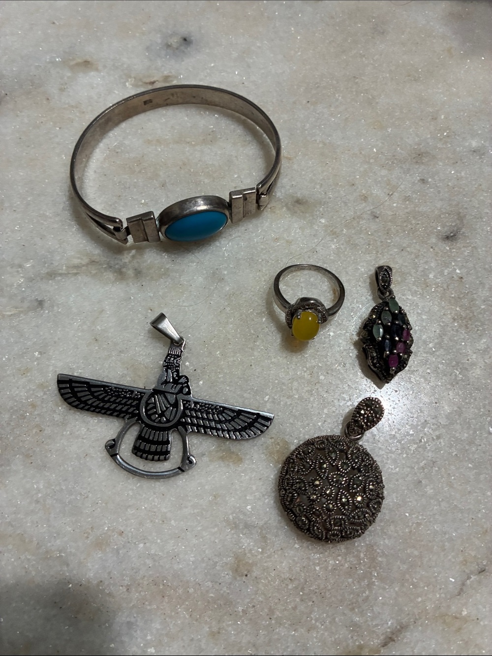Jewelry bundle - Picture 3 of 17